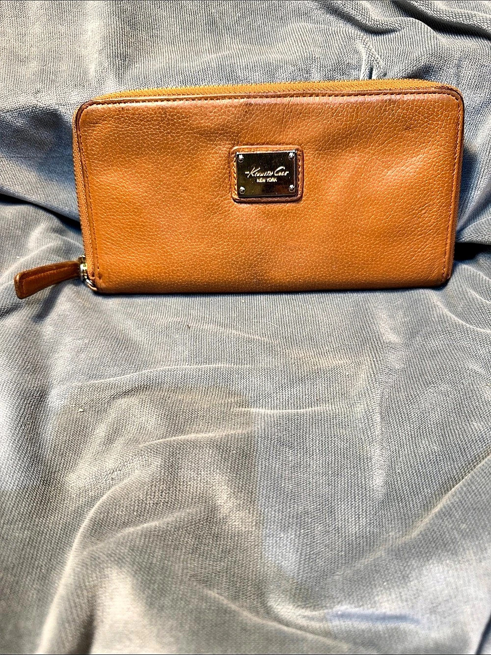 Kenneth Cole Brown Zip-Around Wallet